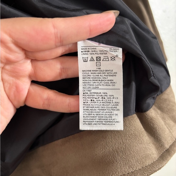 Banana Republic Women's Tan Leather Jacket - Picture 3 of 4